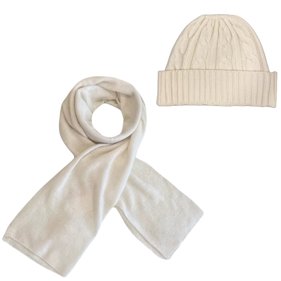 100% Cashmere Beanie and Scarf in Winter White