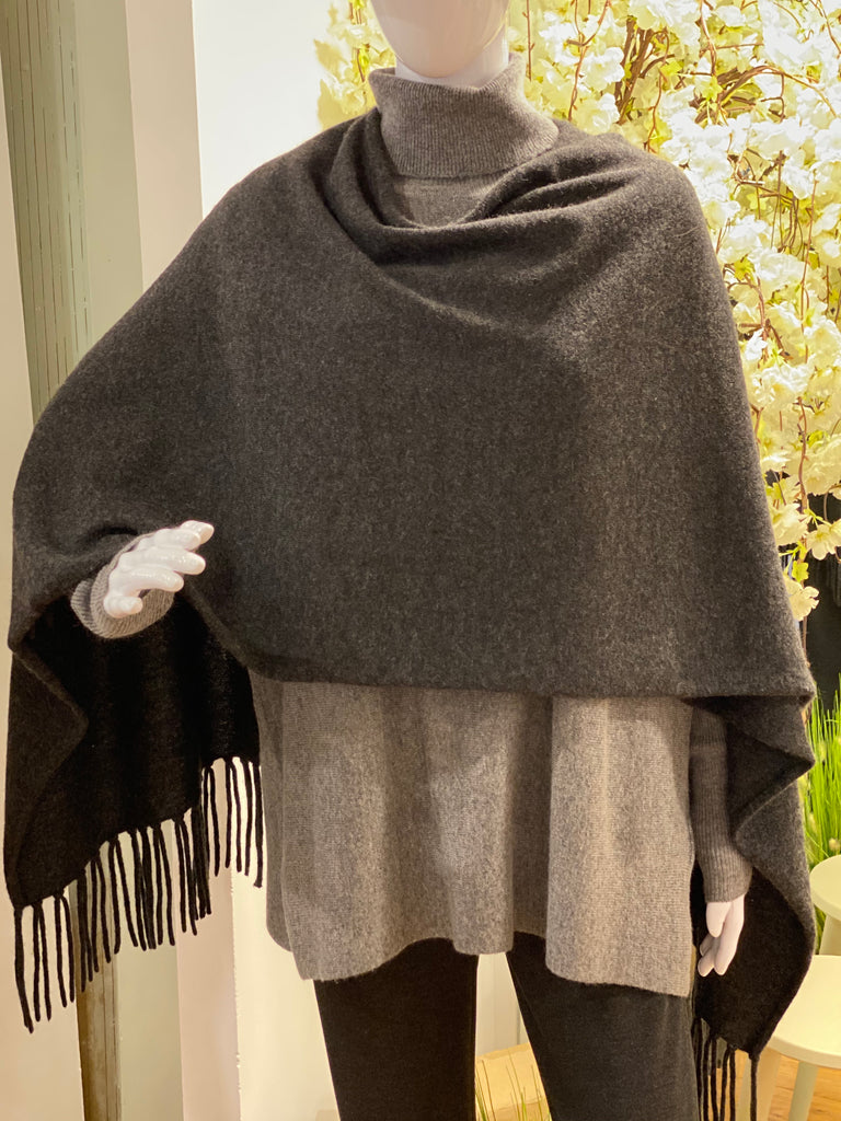 na. e Cashmere Multiway Stole Charcoal｜Shop Handmade Charcoal